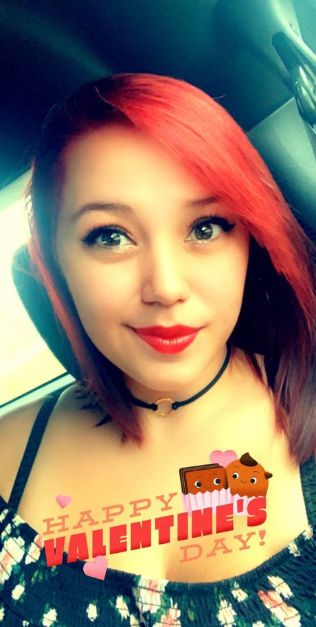 Doughhoe94 star sexy pic