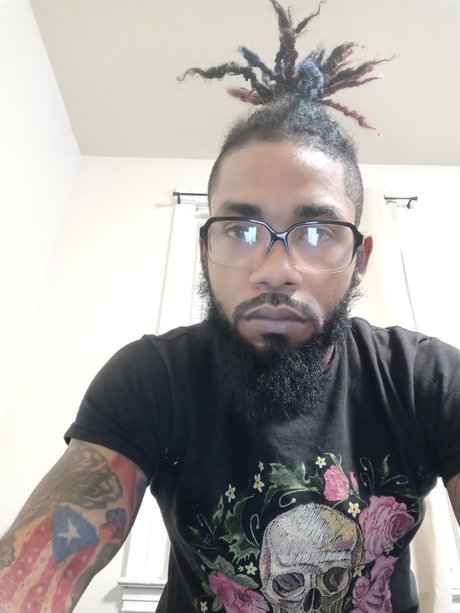 Pete Plaza model erotic images