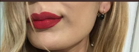 Paula Mena model top pics