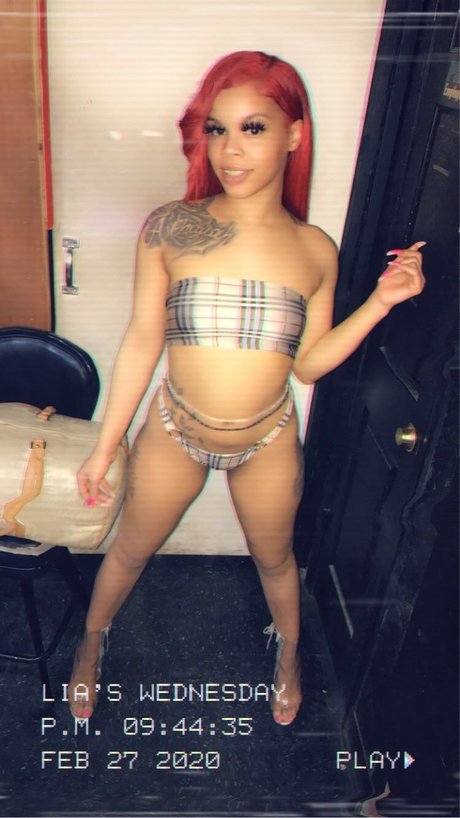 Big clit xxx model pictures