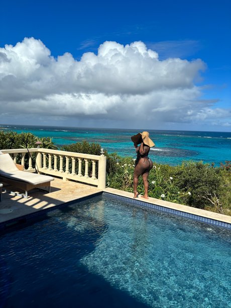 Your pretty princess_ sexy model pics