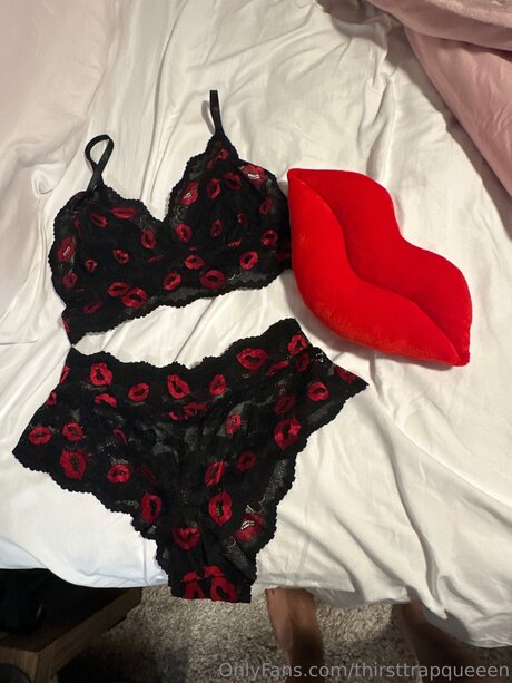 Queeen_ xxx model pic