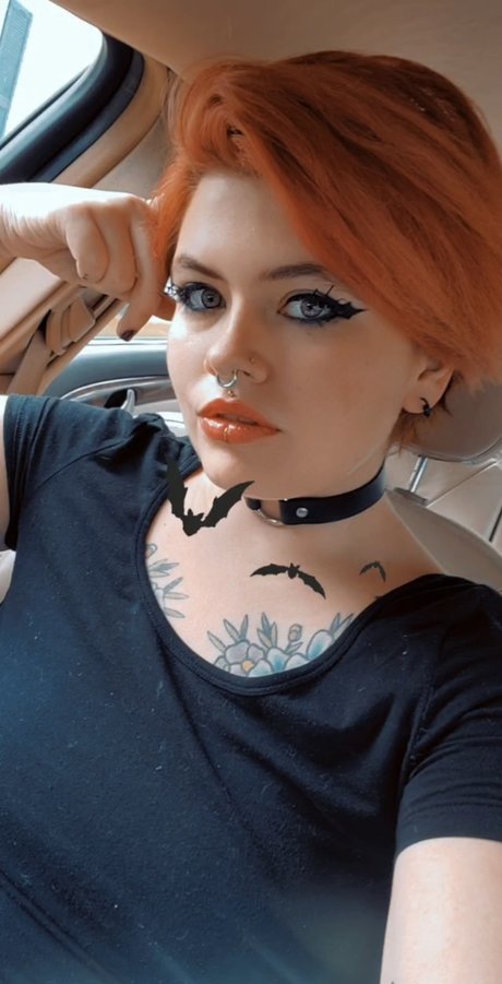 sp00pygirl nudes model img