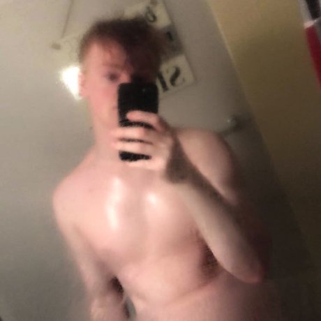 Kieran Kuntz hd pornstar pic