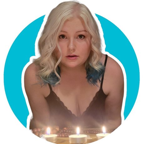 Madame Marie Queen of 3 actress photo