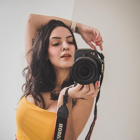 Anne Brighter star art pic