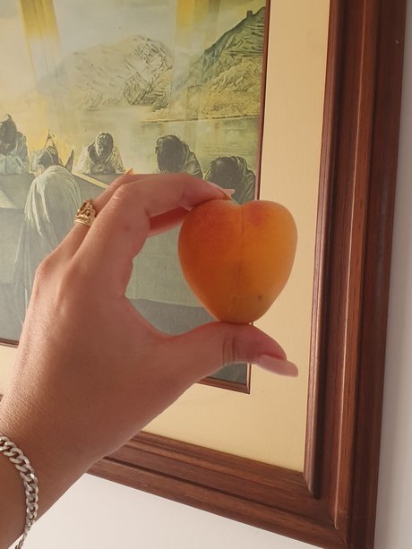 PeachToxic_ exclusive pornstar photo