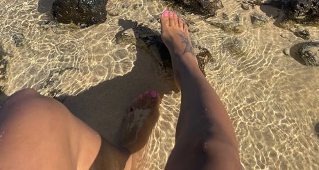 GODDESS SILK model nude picture