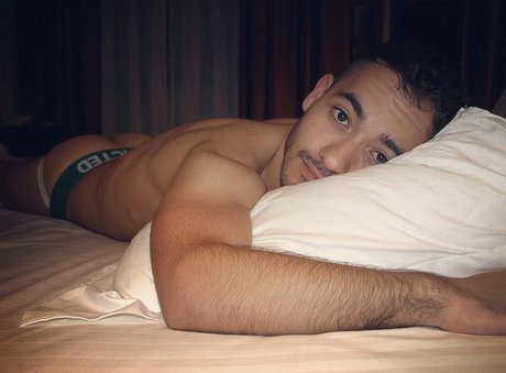 Yan adult star picture