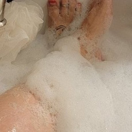 Stacy Graham exclusive star photos