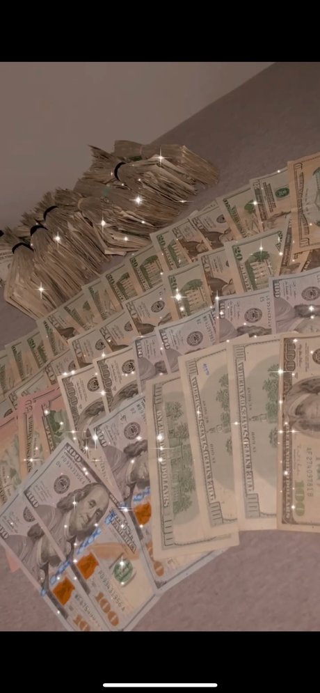 Tatted Beautyy pornstar naked pic