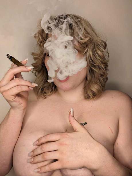 Paris Rose star nice image