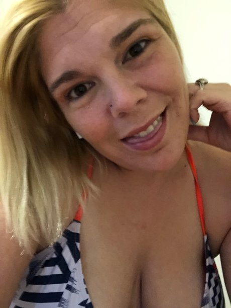 The Glazed Wife star best pictures