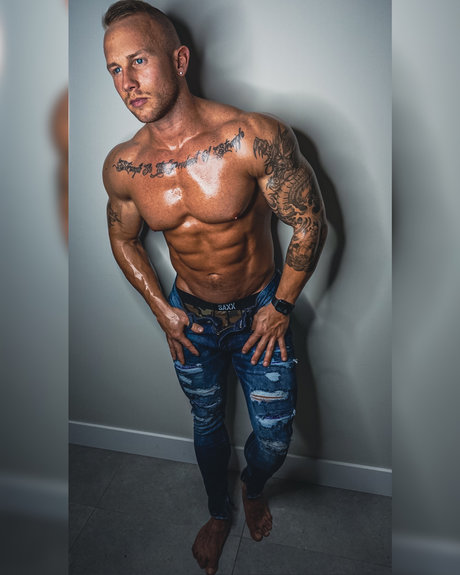 The fit guy high quality pornstar photo