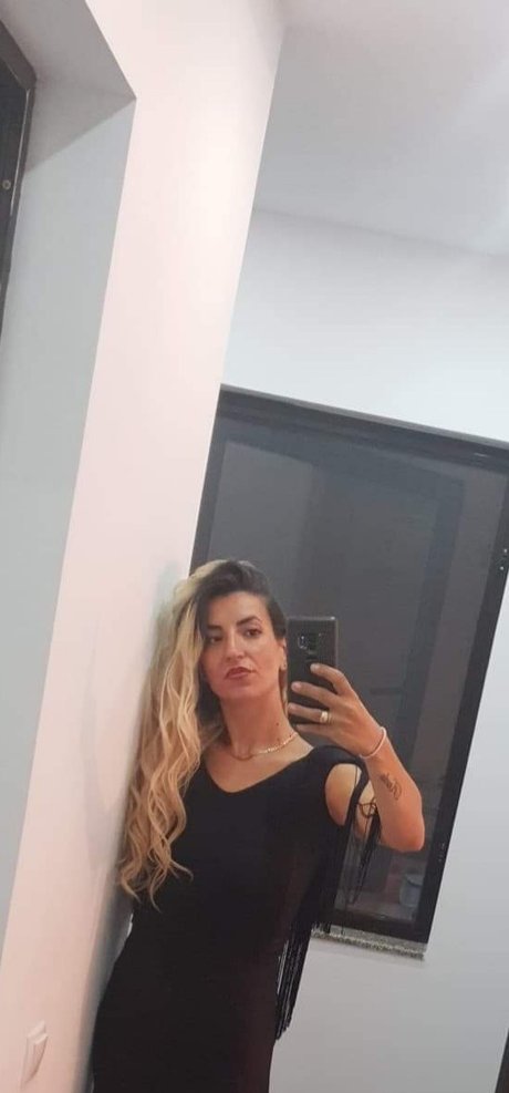 Lucy Aly model pornographic image