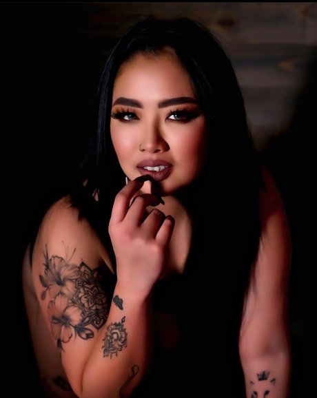 Mymyitsjessica star adult images