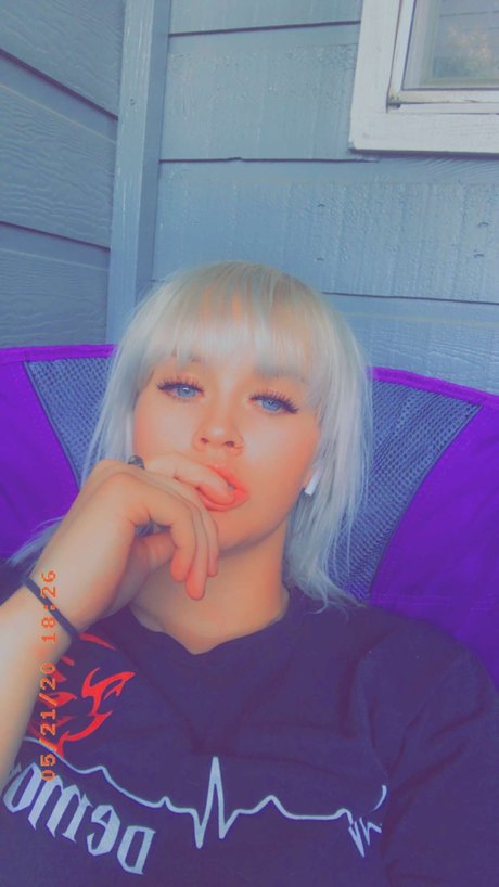 Brittany Justice star beautiful galleries