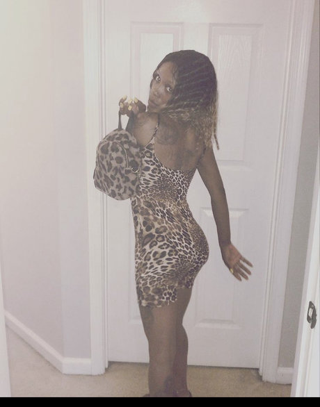 MekMek nudes star gallery