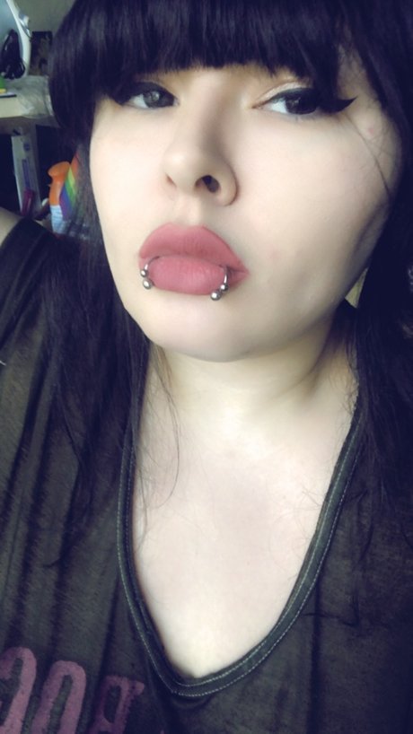 LivyDee perfect model images