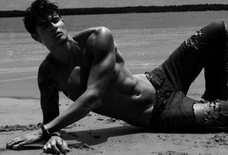 Nolan Z adult model pics