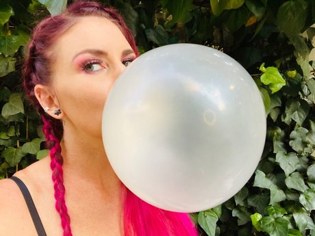 Purplestorm Bubbles exclusive star image