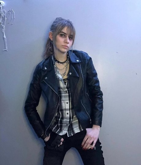 Psychotic Circus star porn gallery