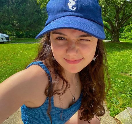 Julia Antonelli model hd archive