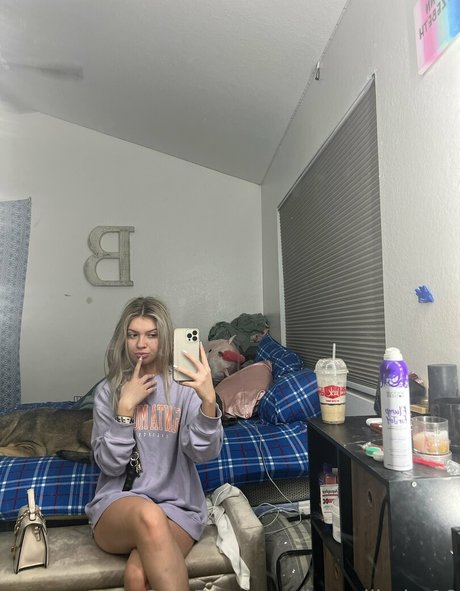 brandibaby18 nude star pic