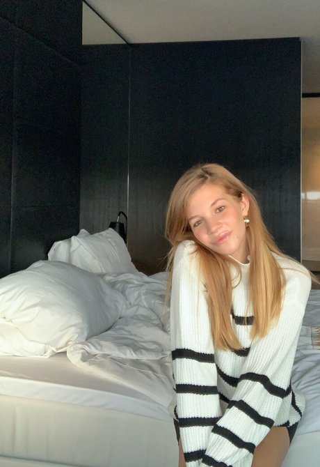 kendalljane nude star pic