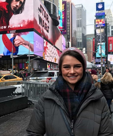 Hallie Clark pornstar photos