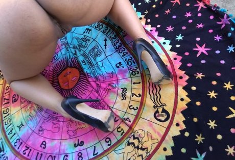 Mira Goddess high quality actress gallery