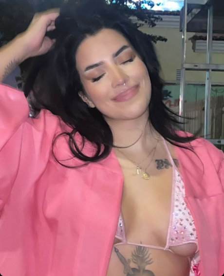 Selenaxoxoxo Marian beautiful pornstar images