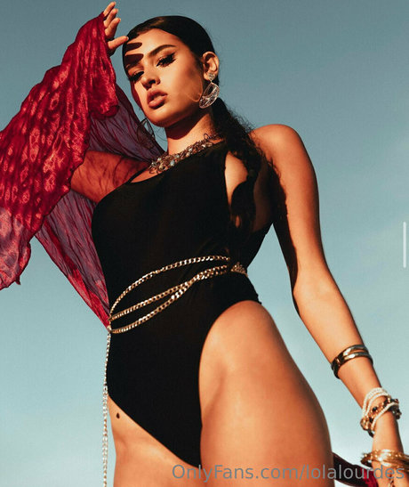 lolalourdes Profile pic