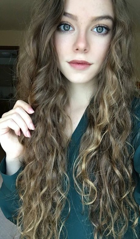 Rose Castella free pornstar pictures