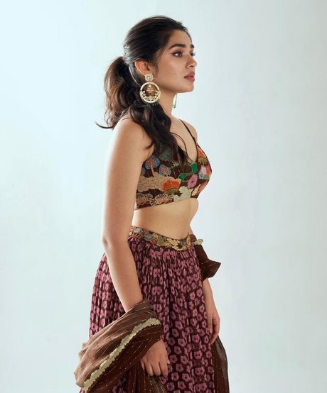 Krithi Shetty nice actress gallery