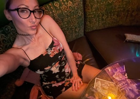 crystalclarkxo porn actress gallery