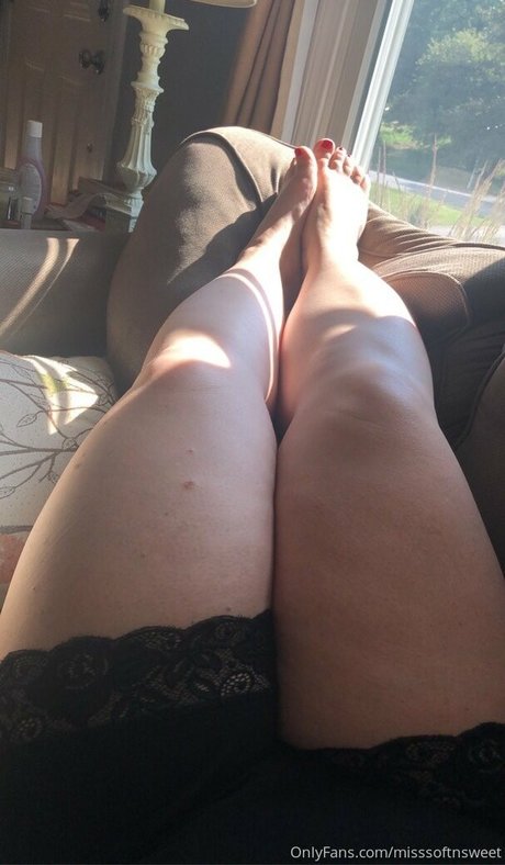 misssoftnsweet free model pic