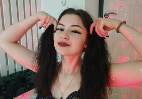 Rada 03 star nudes gallery