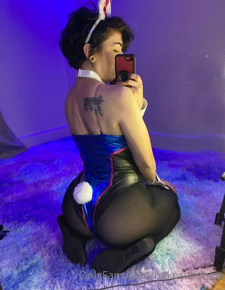 nekosunshine hot pornstar image