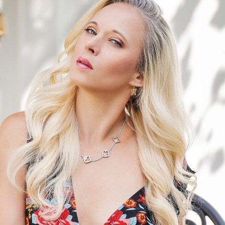 GoddessDee star nice pictures