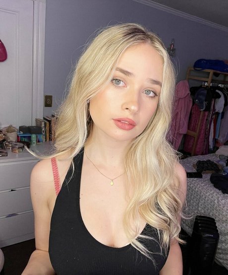 whoistheblondegirl pornstar sex pics