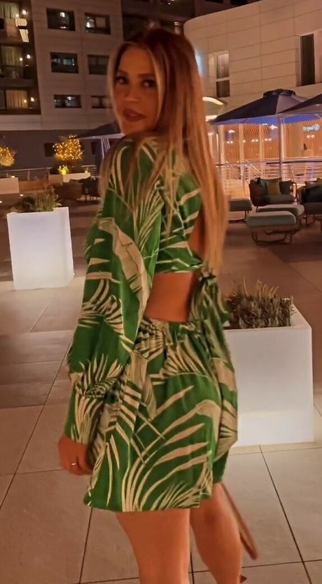 Ella Anastasiou model adult images