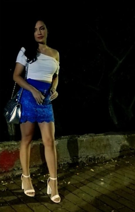 Spicycookies95 erotic actress pics