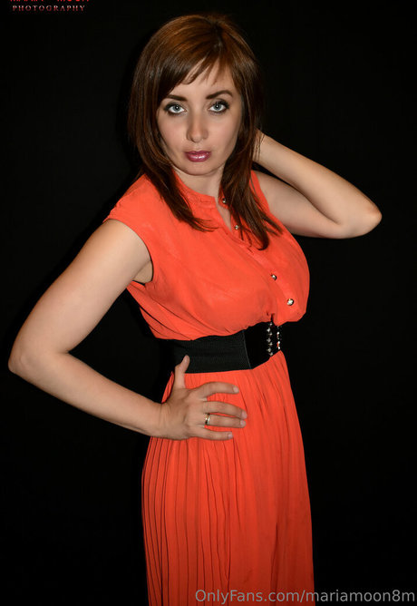 mariamoon8m adult star img