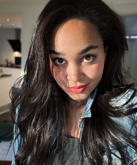 Melissa Bonny high quality pornstar galleries