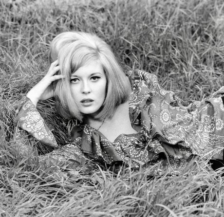 Faye Dunaway model top pics