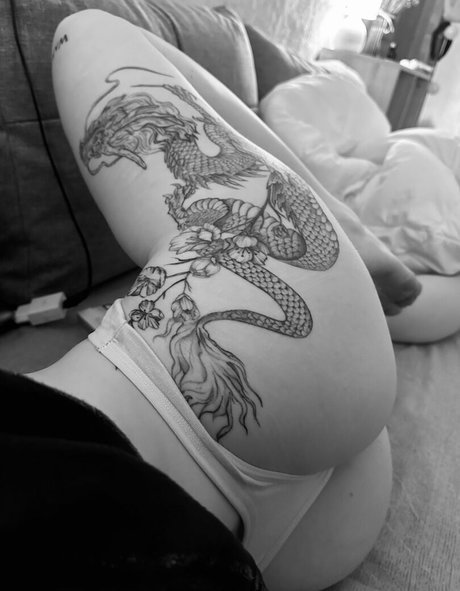 lizzy blaze nice pornstar gallery