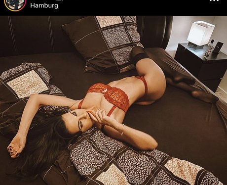 catwoman385 adult model pics