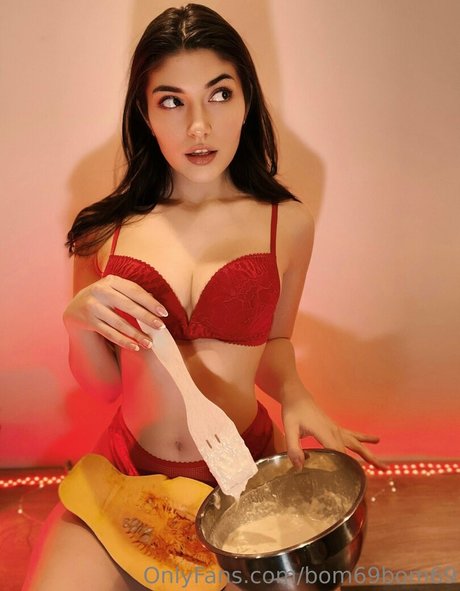 bom69bom69 high quality star pictures