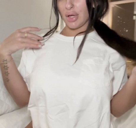 Peachikeeks pornstar pretty photo